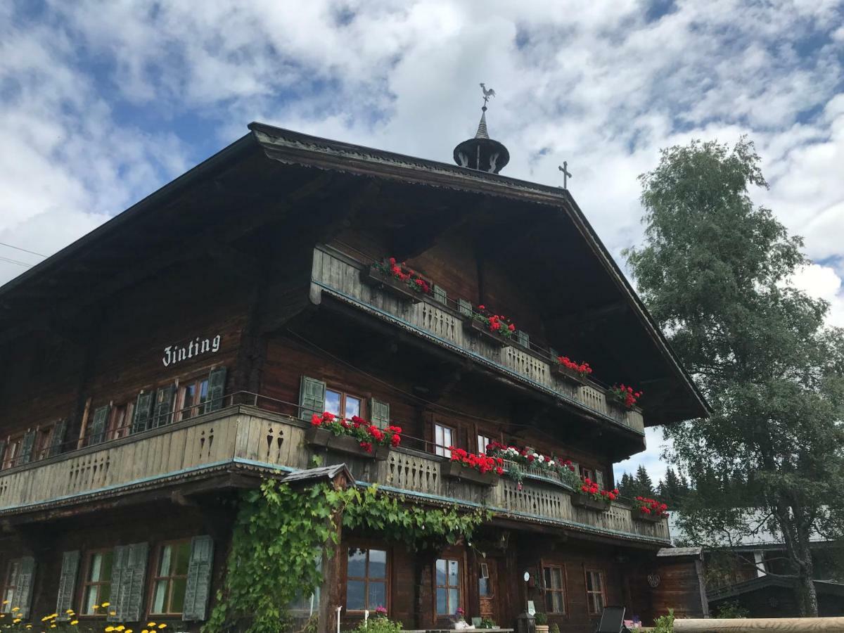 Bergpension Zinting Brixen im Thale Eksteriør bilde